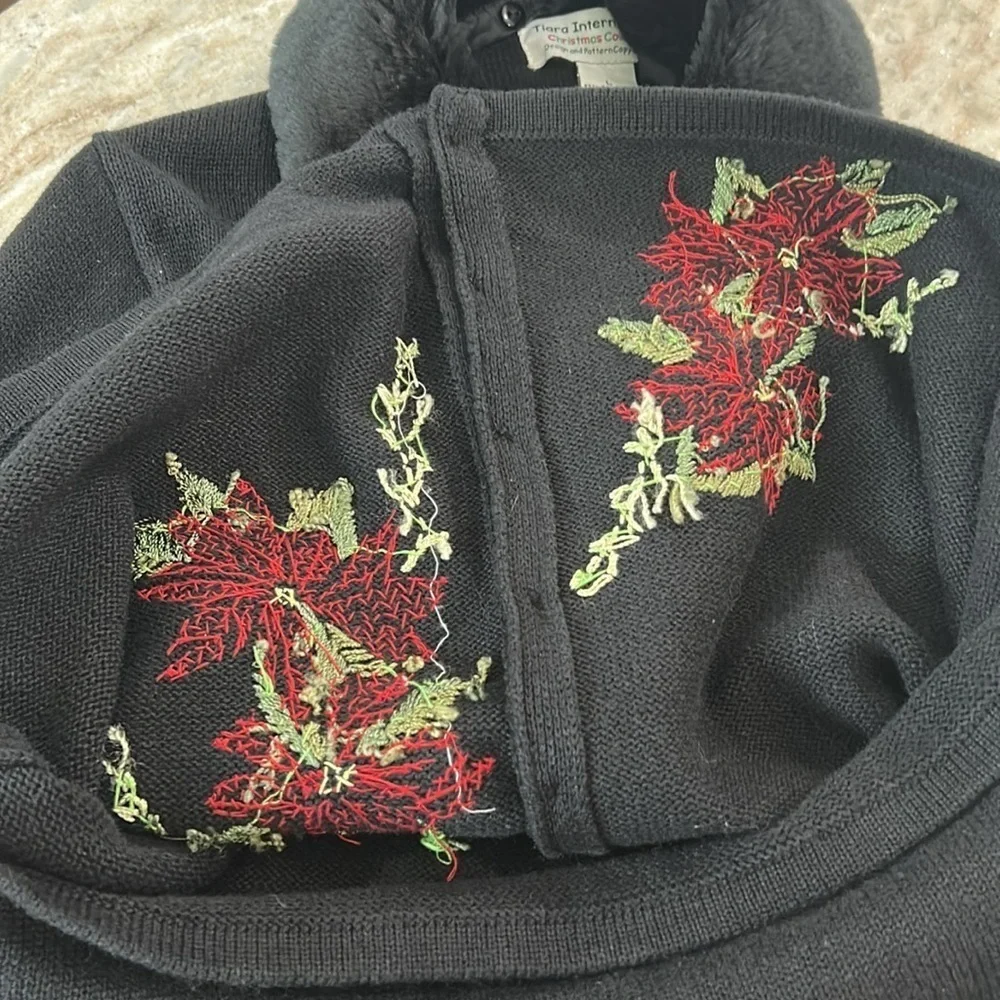 Tiara International Christmas Collection Poinsettia Blk Cardigan Sequin Beads L